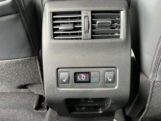 2026 Nissan Rogue Plug-In Hybrid Platinum