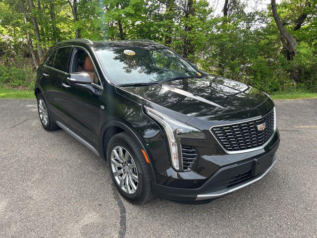 2023 Cadillac XT4 AWD Premium Luxury