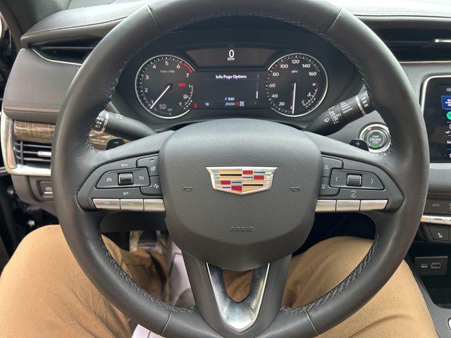 2023 Cadillac XT4 AWD Premium Luxury
