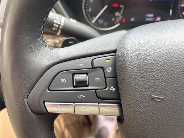 2023 Cadillac XT4 AWD Premium Luxury