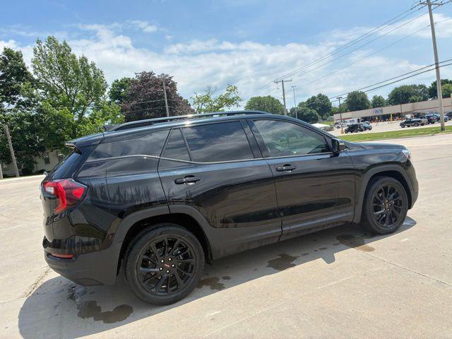 2023 GMC Terrain FWD SLT