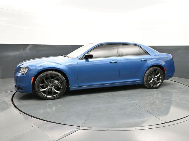 2023 Chrysler 300 Touring