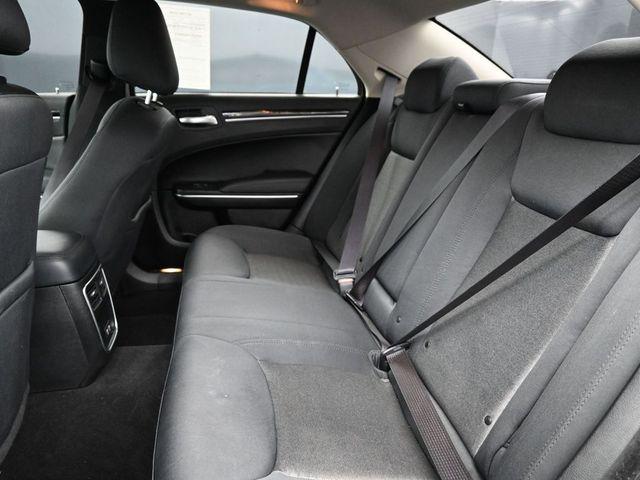 2023 Chrysler 300 Touring