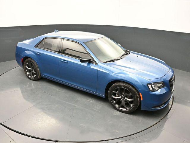 2023 Chrysler 300 Touring