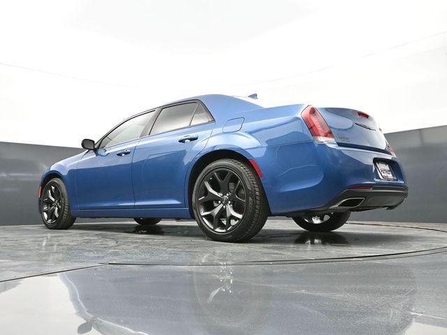 2023 Chrysler 300 Touring