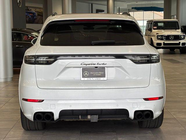 2023 Porsche Cayenne Turbo