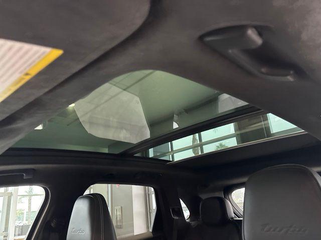 2023 Porsche Cayenne Turbo