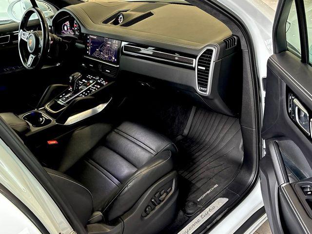 2023 Porsche Cayenne Turbo