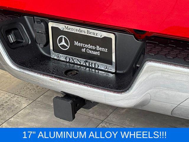 2022 Ram 1500 Classic SLT Crew Cab 4x4 57 Box