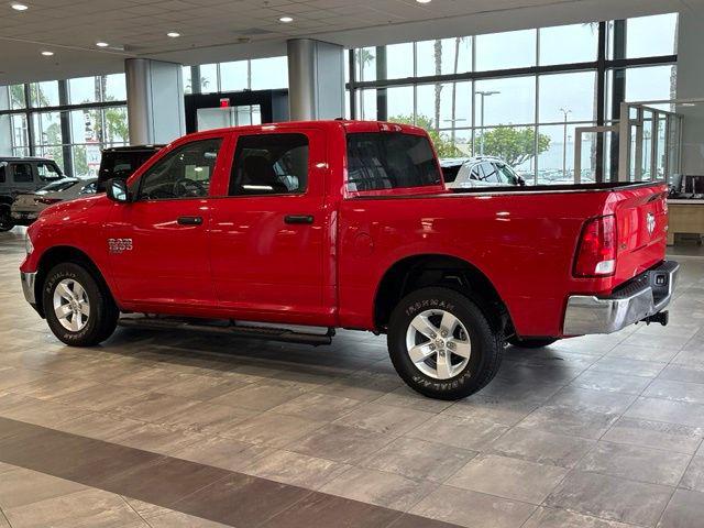 2022 Ram 1500 Classic SLT Crew Cab 4x4 57 Box