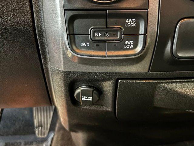 2022 Ram 1500 Classic SLT Crew Cab 4x4 57 Box