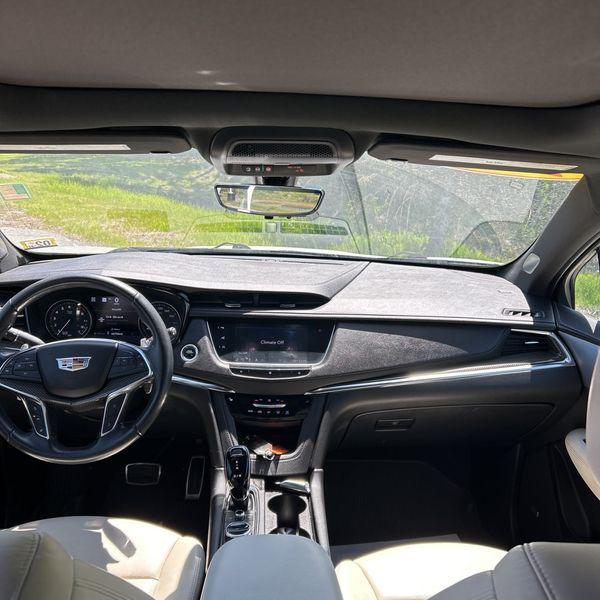 2020 Cadillac XT5 AWD Sport