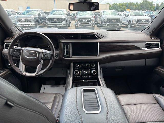 2022 GMC Yukon 4WD Denali