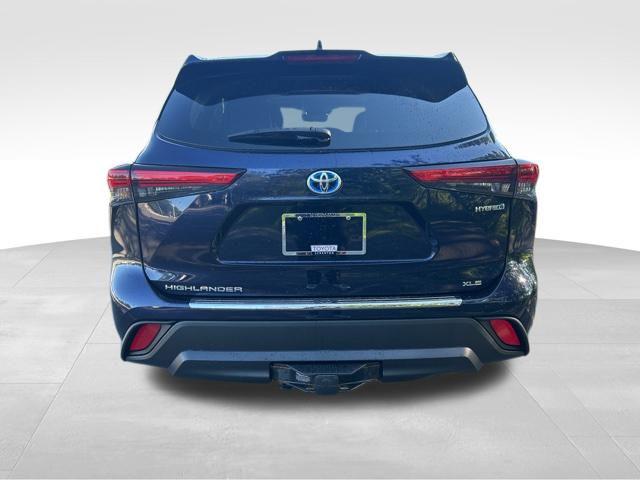 2021 Toyota Highlander Hybrid XLE