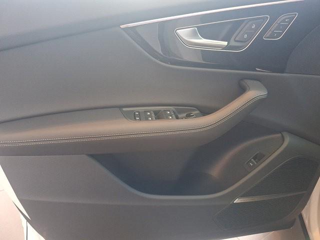 2026 Audi Q8 Premium Plus 55 TFSI quattro Tiptronic