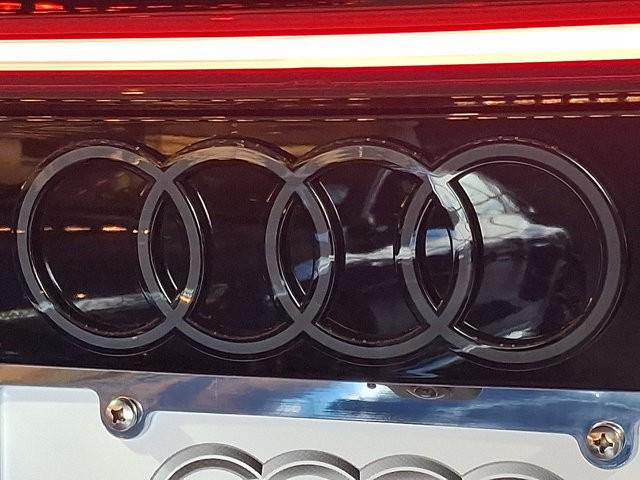 2026 Audi Q8 Premium Plus 55 TFSI quattro Tiptronic