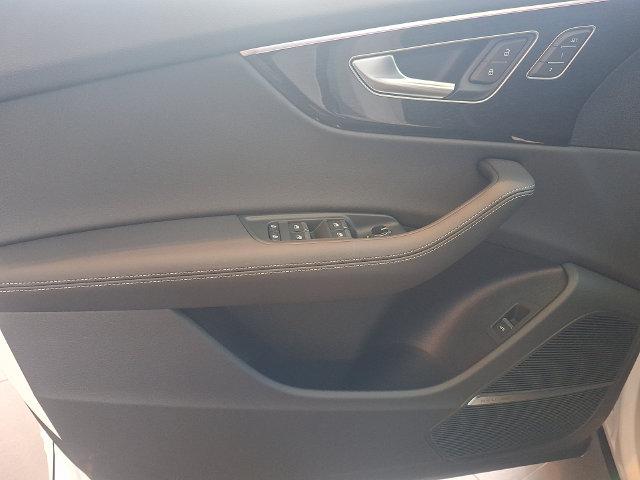 2026 Audi Q8 Premium Plus 55 TFSI quattro Tiptronic