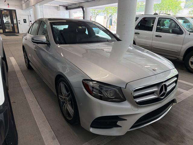 2019 Mercedes-Benz E-CLASS E 300 E 300