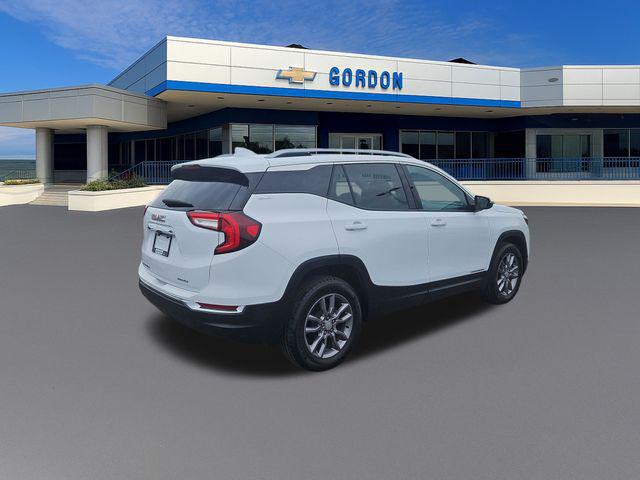 2024 GMC Terrain AWD SLT