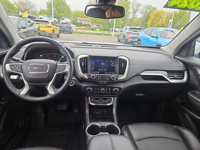 2024 GMC Terrain AWD SLT