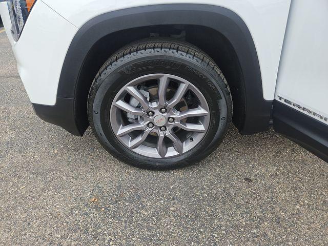 2024 GMC Terrain AWD SLT