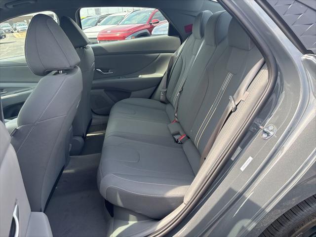 2026 Hyundai Elantra Hybrid SEL Sport