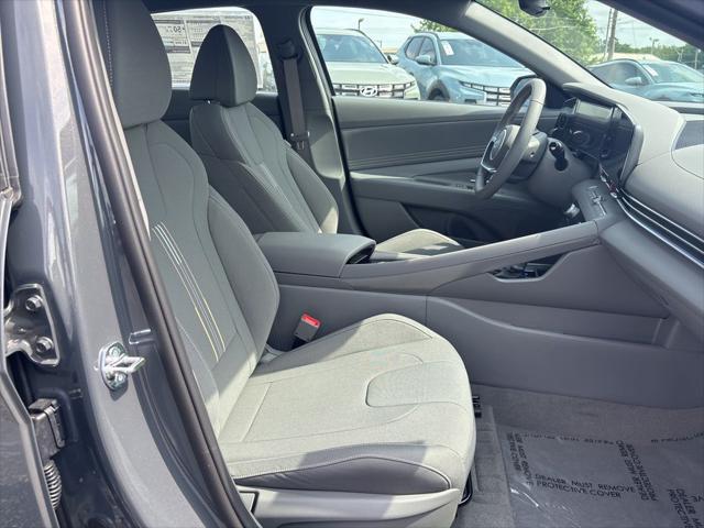 2026 Hyundai Elantra Hybrid SEL Sport