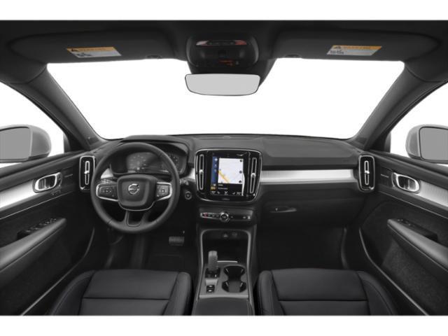 2019 Volvo XC40 T5 Momentum