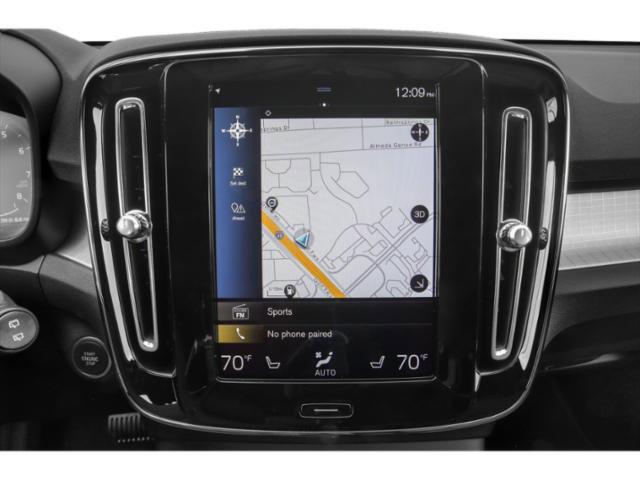 2019 Volvo XC40 T5 Momentum