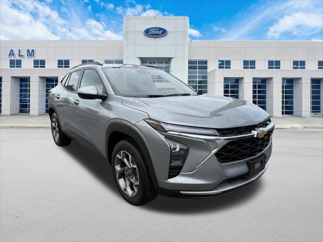 2025 Chevrolet Trax FWD LT