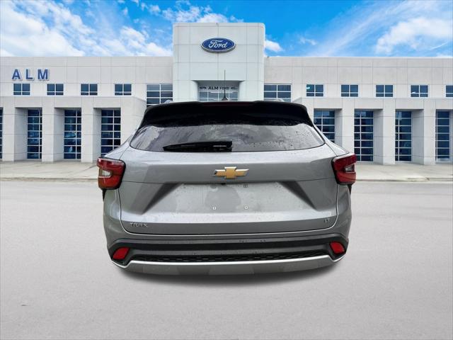 2025 Chevrolet Trax FWD LT