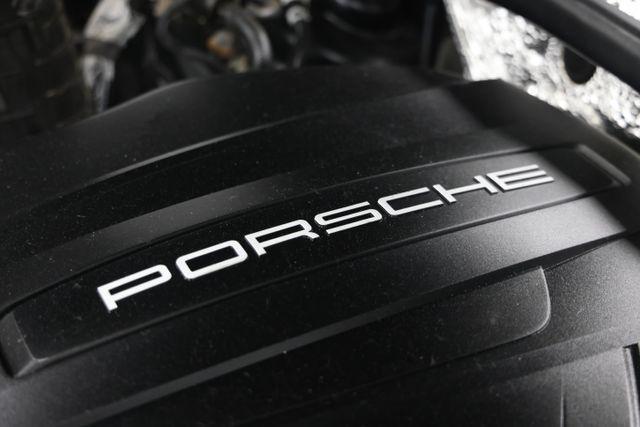 2020 Porsche Macan Base