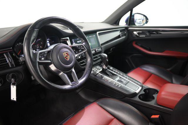 2020 Porsche Macan Base