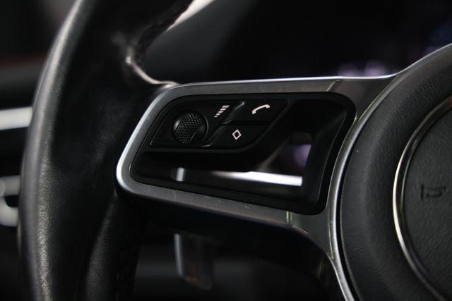 2020 Porsche Macan Base
