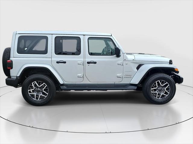 2024 Jeep Wrangler 4-Door Sahara 4x4