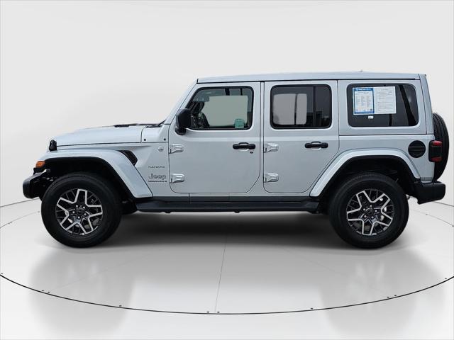 2024 Jeep Wrangler 4-Door Sahara 4x4