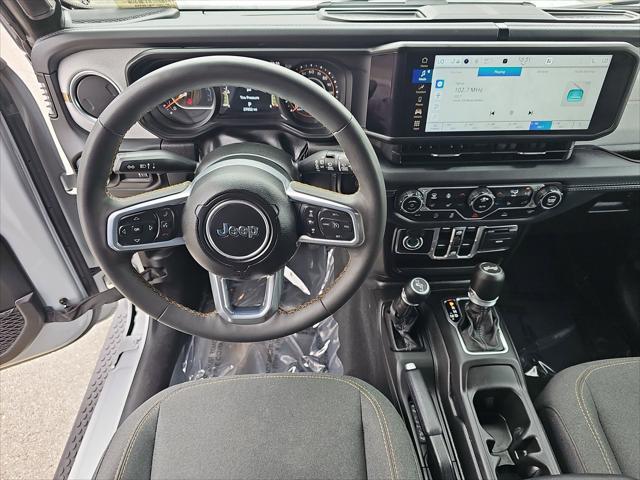 2024 Jeep Wrangler 4-Door Sahara 4x4
