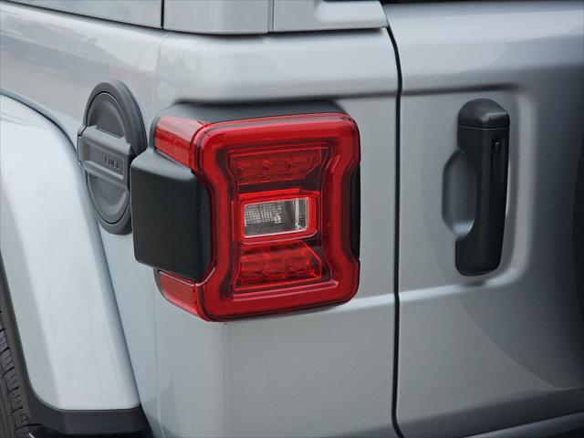 2024 Jeep Wrangler 4-Door Sahara 4x4