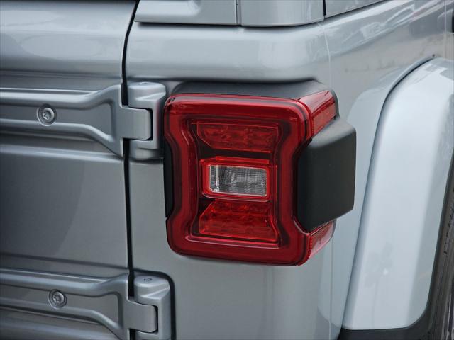 2024 Jeep Wrangler 4-Door Sahara 4x4