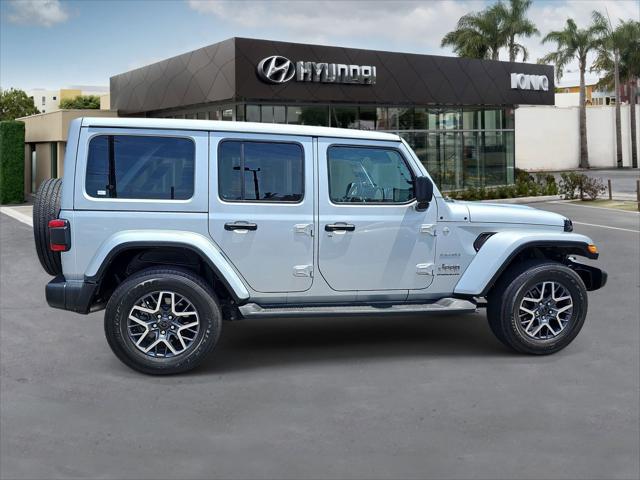2024 Jeep Wrangler 4-Door Sahara 4x4