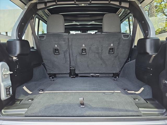 2024 Jeep Wrangler 4-Door Sahara 4x4