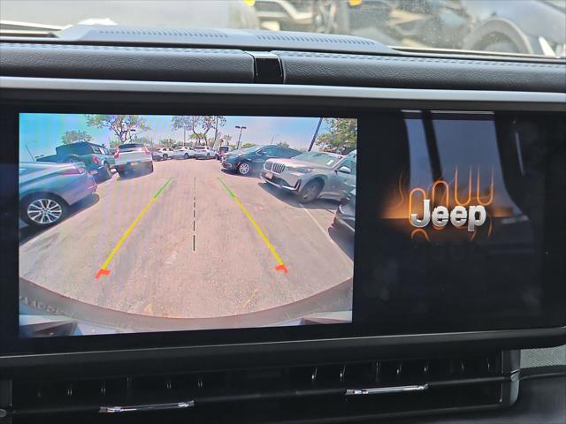2024 Jeep Wrangler 4-Door Sahara 4x4