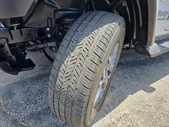 2024 Jeep Wrangler 4-Door Sahara 4x4