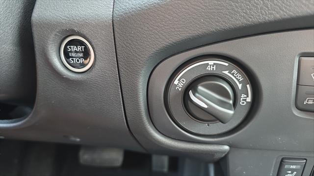 2023 Nissan Frontier Crew Cab PRO-4X 4x4