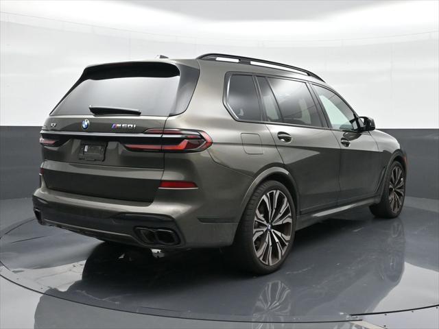 2025 BMW X7 M60i
