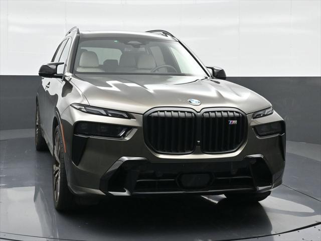 2025 BMW X7 M60i