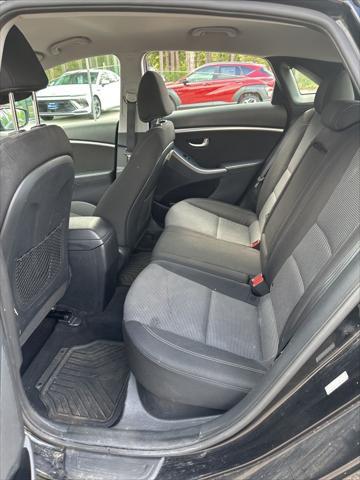 2017 Hyundai Elantra GT Base