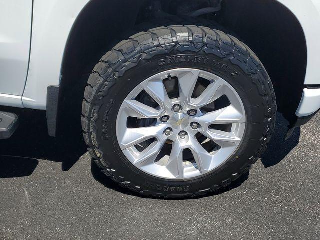 2020 Chevrolet Silverado 1500 4WD Crew Cab Short Bed Custom