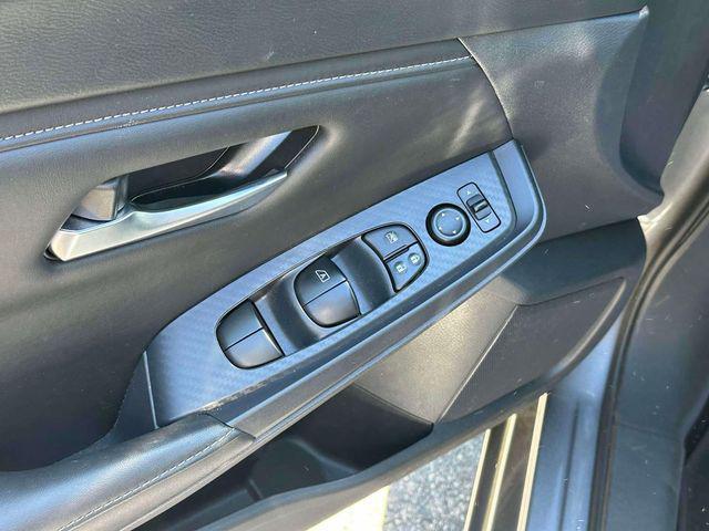 2023 Nissan Sentra SV Xtronic CVT