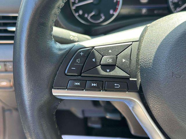 2023 Nissan Sentra SV Xtronic CVT